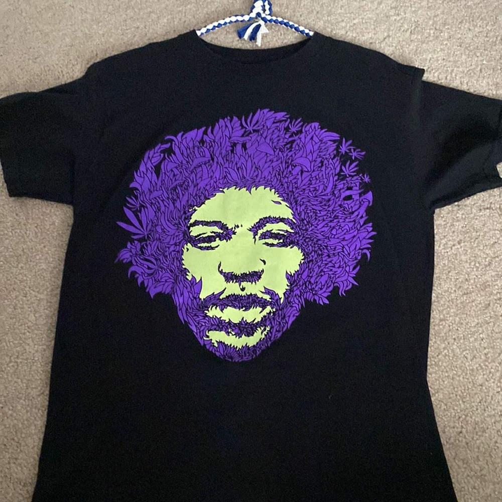 Black vintage tee